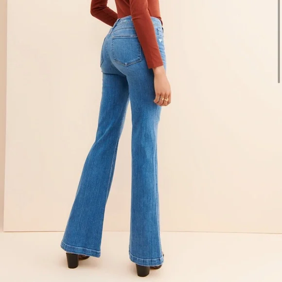 Paige Genevieve 1” Hem Distressed Jeans 🫶 - Picture 3 of 16